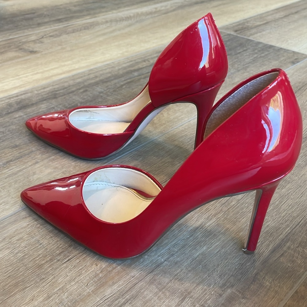Jessica Simpson Red Pump